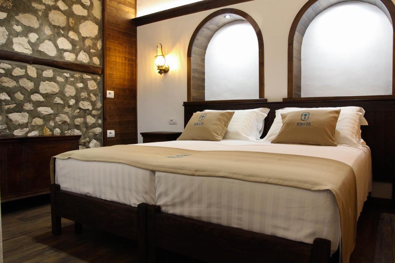 Kruja Albergo Diffuso , Inside Kruja Castle Krujë Exterior foto